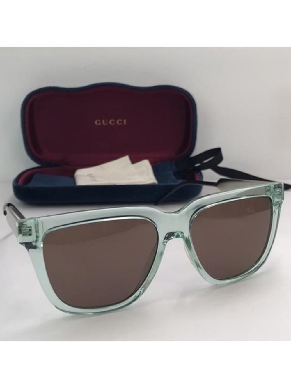 Gucci GG0976S 002 in injected material , in green rectangular/square Sunglasses - Picture 8 of 12